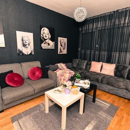 Marilyn Apartment Budva Bagian luar foto
