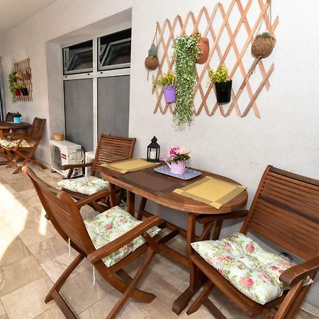 Marilyn Apartment Budva Bagian luar foto