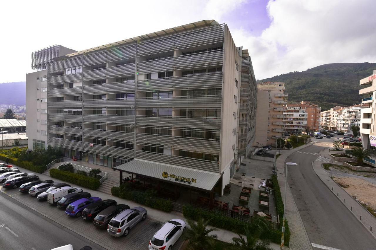 Marilyn Apartment Budva Bagian luar foto